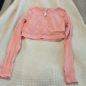 Lululemon long sleeve crop top